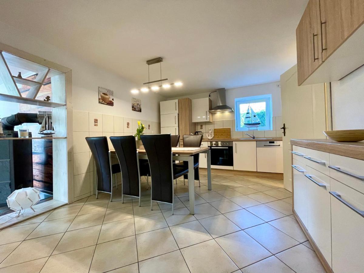 Andre'S Ferienwohnung Stulow ภายนอก รูปภาพ